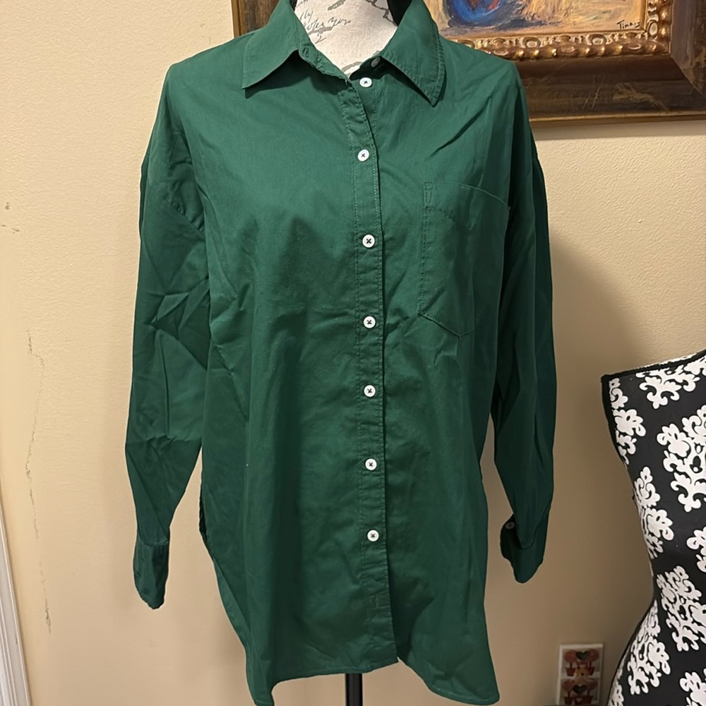 💚Anthropologie Maeve Blue Button Down Long Sleeve Split rounded hem Shirt